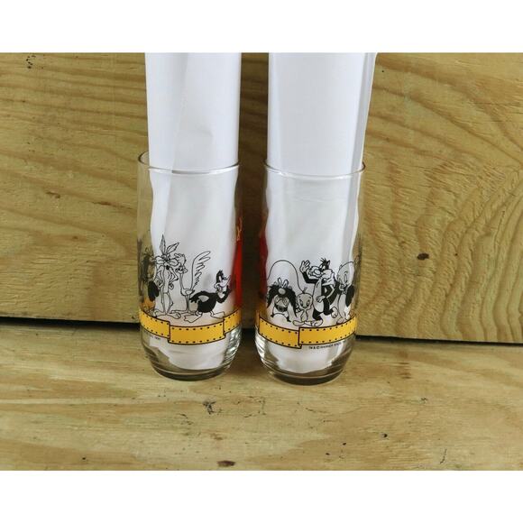 Bugs Bunny Happy Birthday 1990 Black Bomber Satin Jacket S XXL Vintage 2 Glasses - Picture 6 of 16